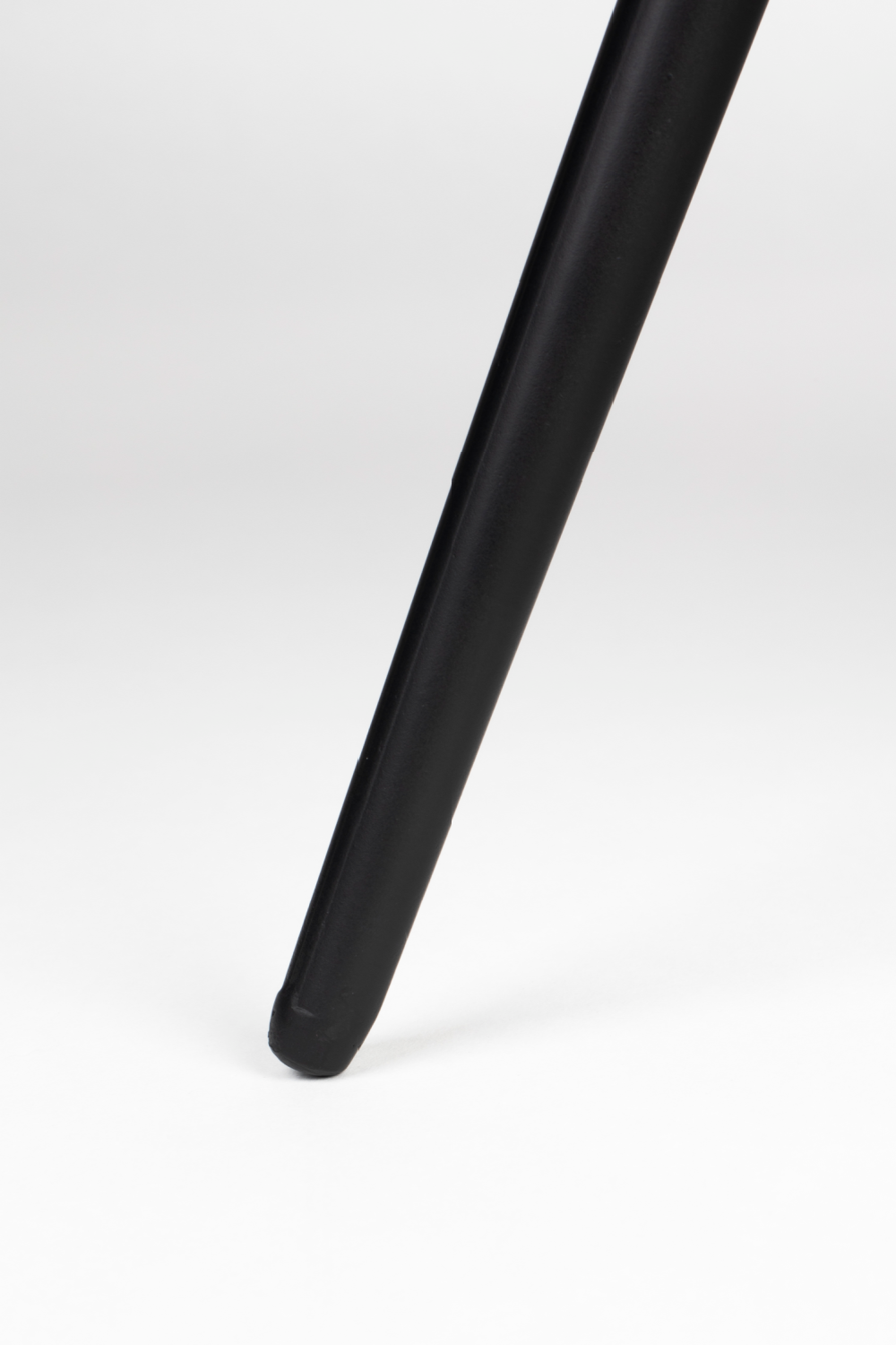 Teak Round Coffee Table (2) | DF Webster | OROA.com