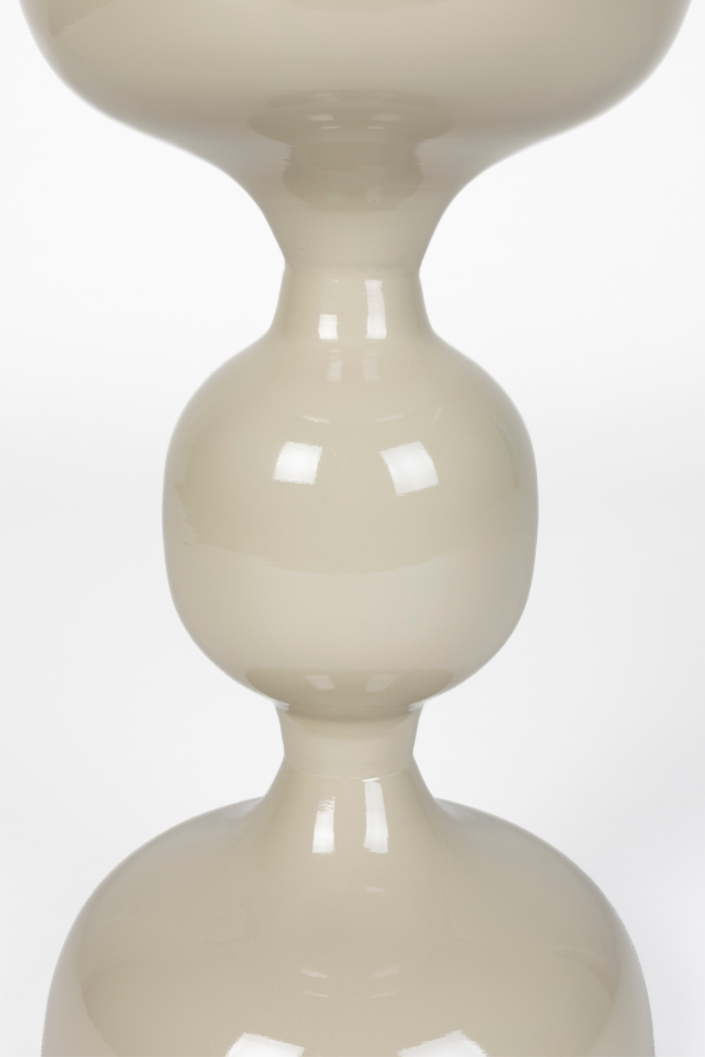 Modern Metal Side Table | DF Lars | OROA.com