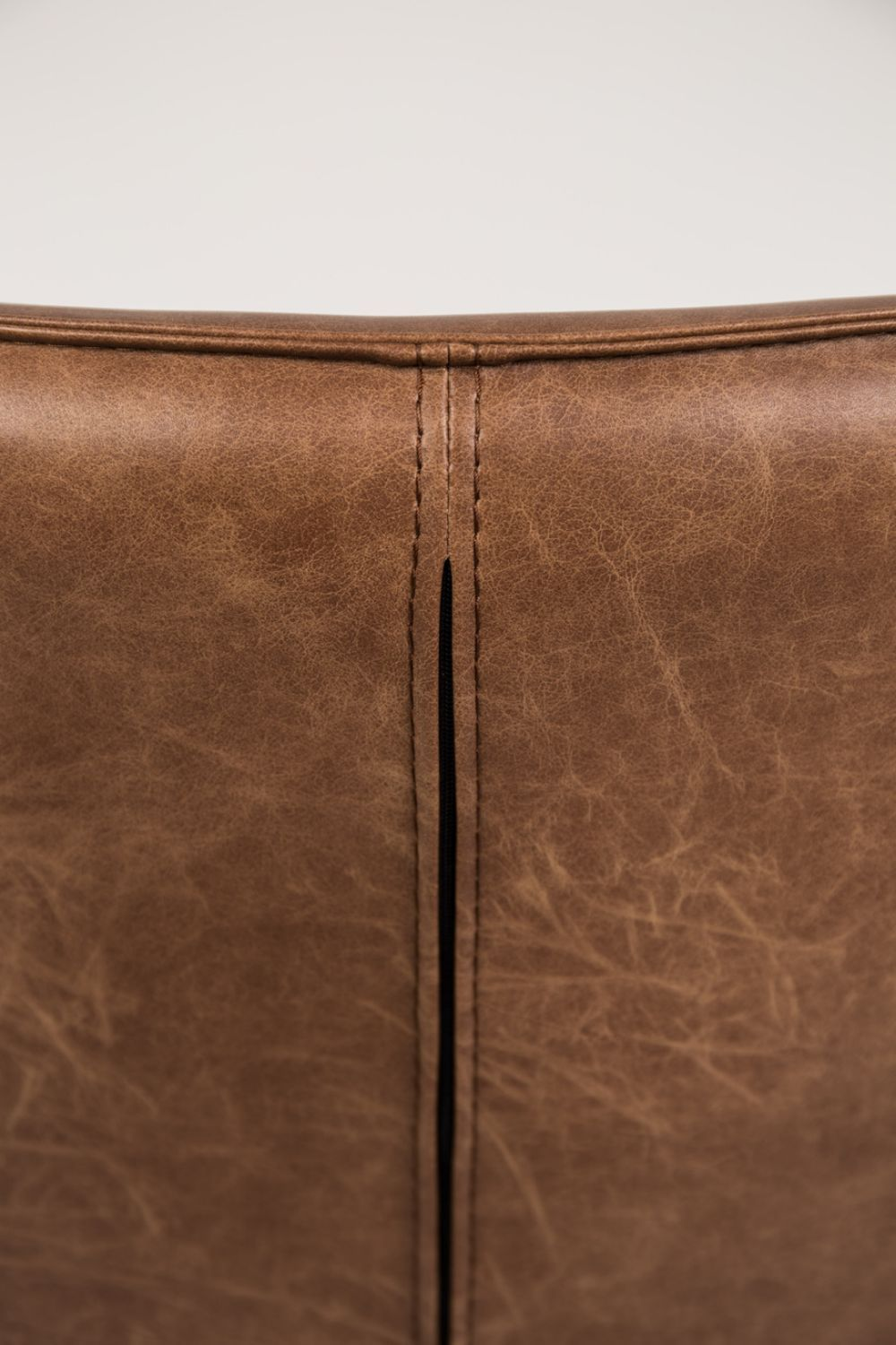 Leather Lounge Armchair | Oroa.com