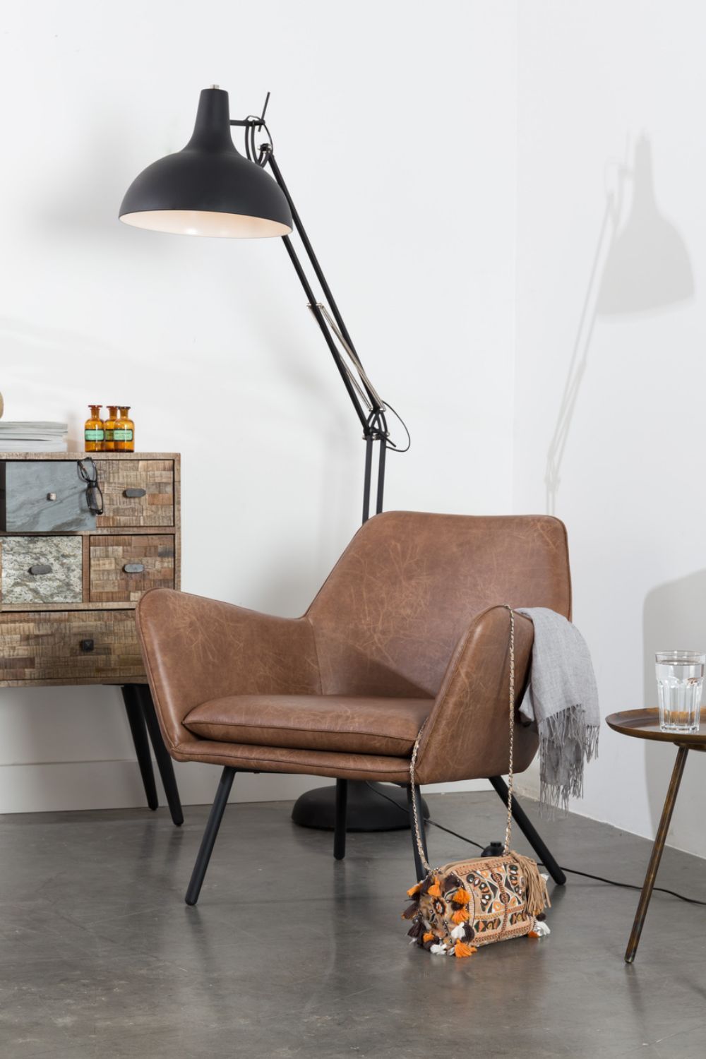 Leather Lounge Armchair | Oroa.com