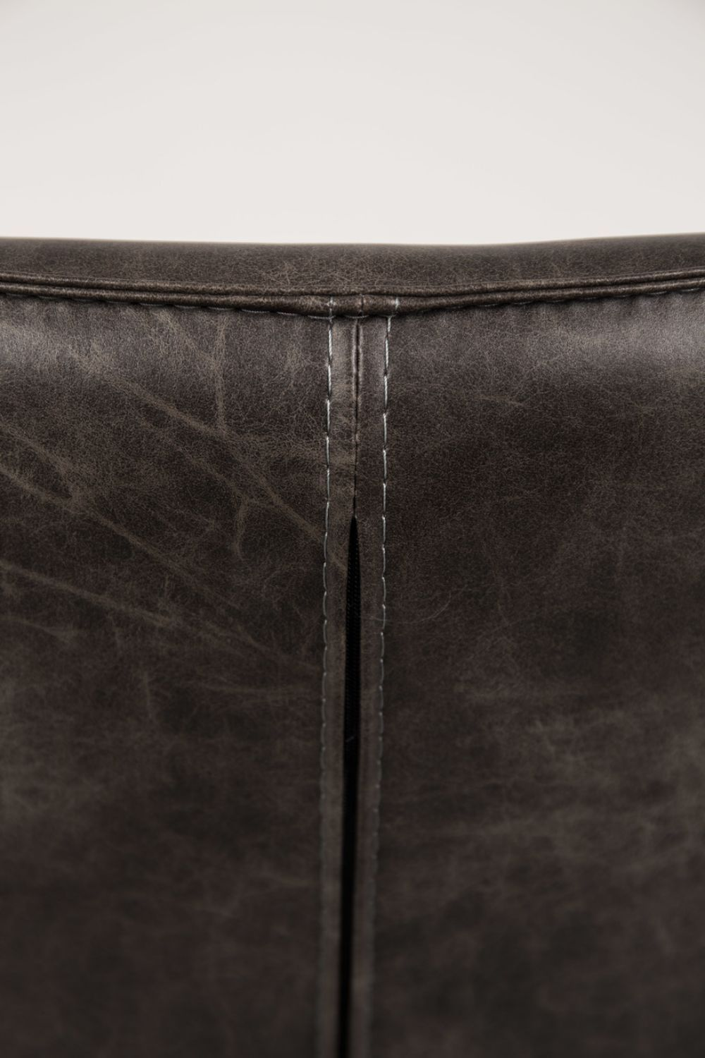 Leather Lounge Armchair | Oroa.com