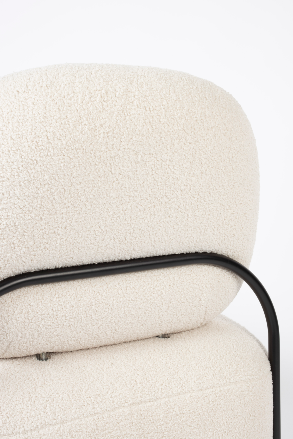 White Modern Lounge Chair | Oroa.com