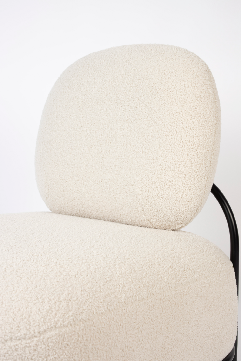 White Modern Lounge Chair | Oroa.com