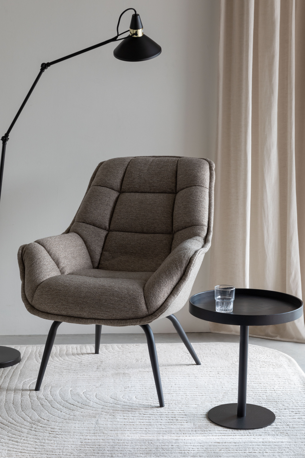 Fabric Upholstered Lounge Chair | Oroa.com