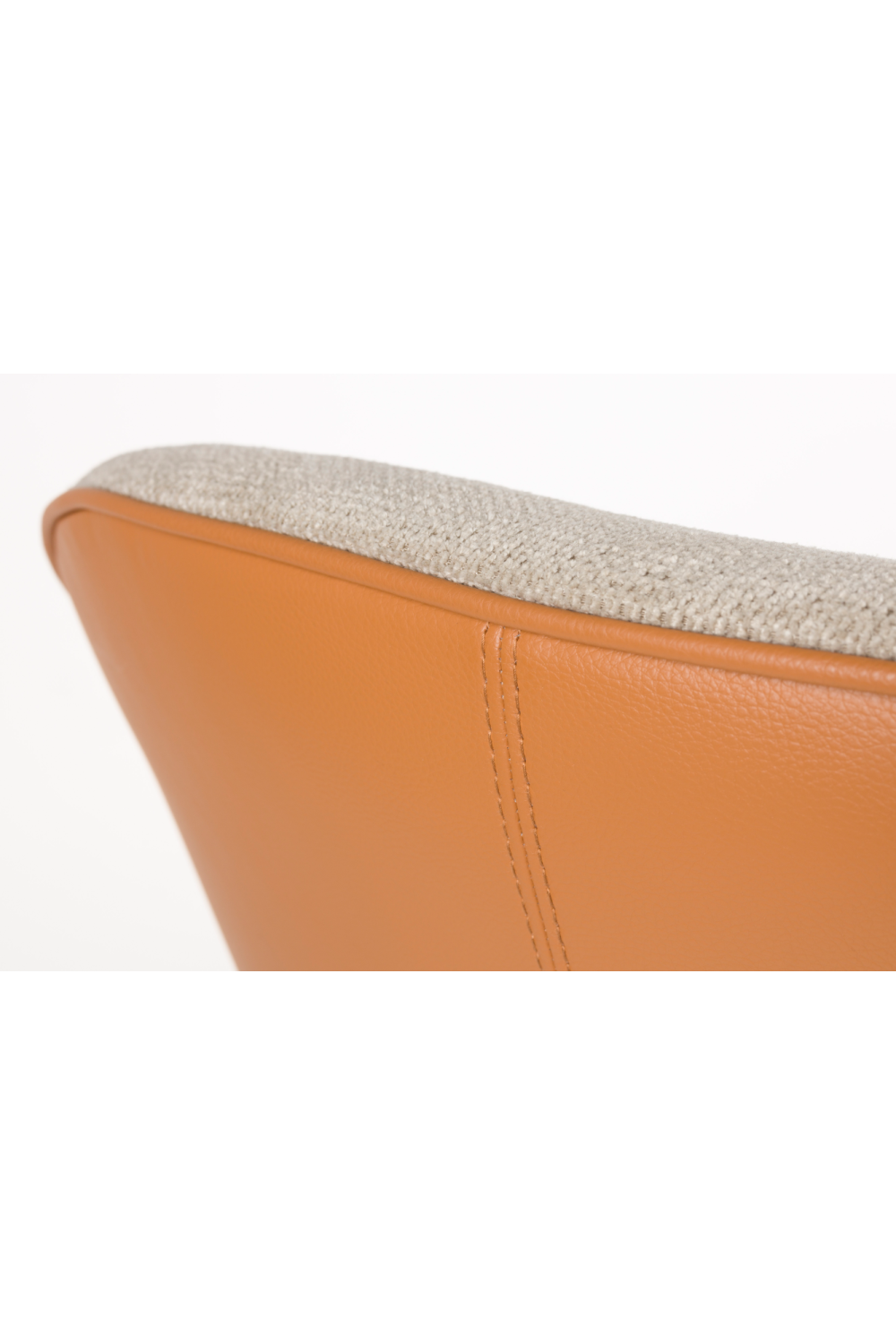 Beige Modern Lounge Chair | Oroa.com