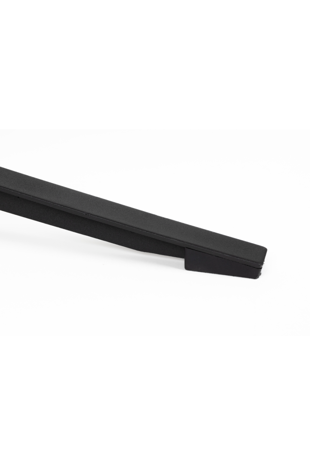 Channeled White Lounge Chair | DF Bros | OROA.com