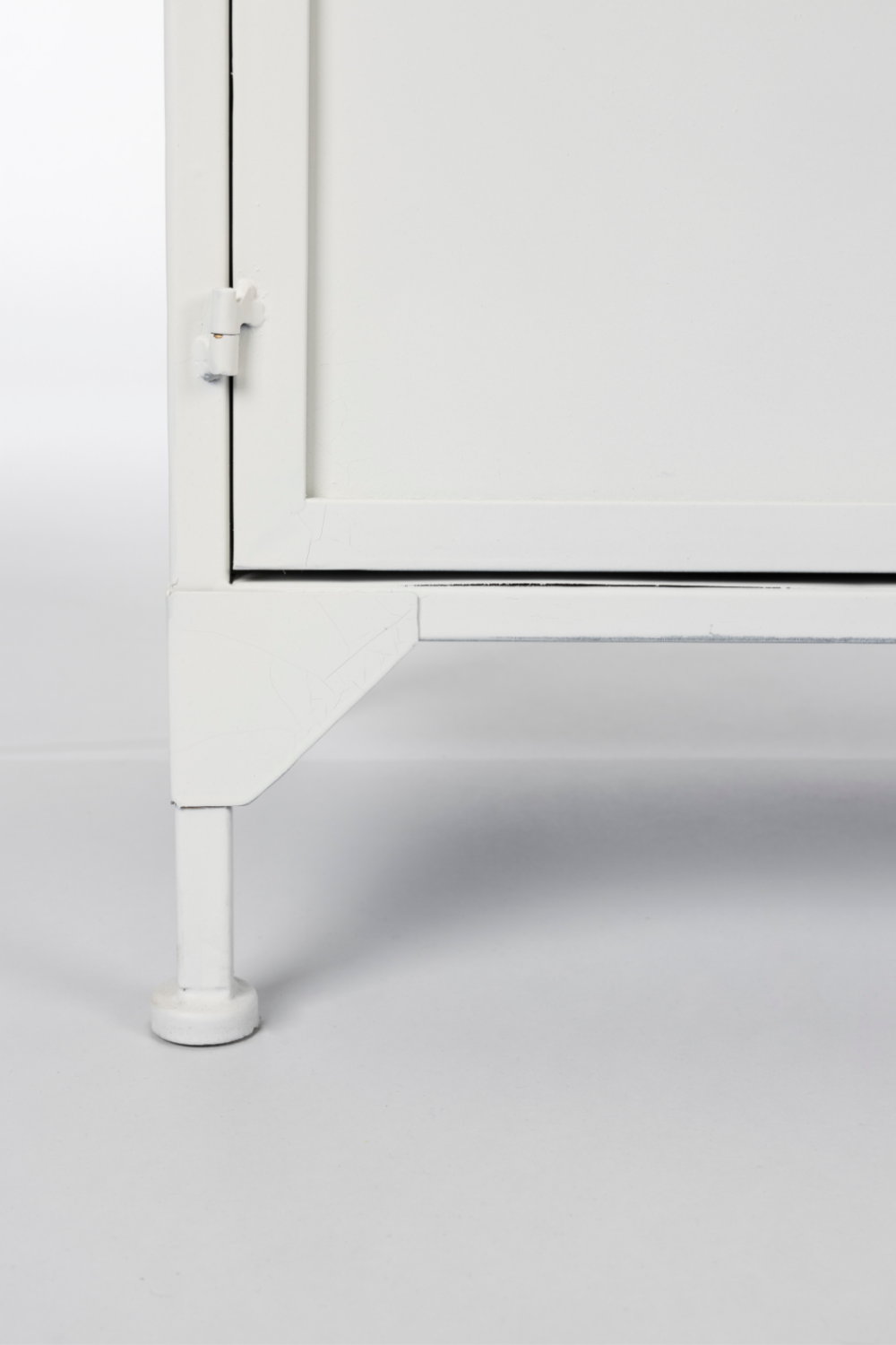 White Metal Cabinet | DF Miya | OROA.com
