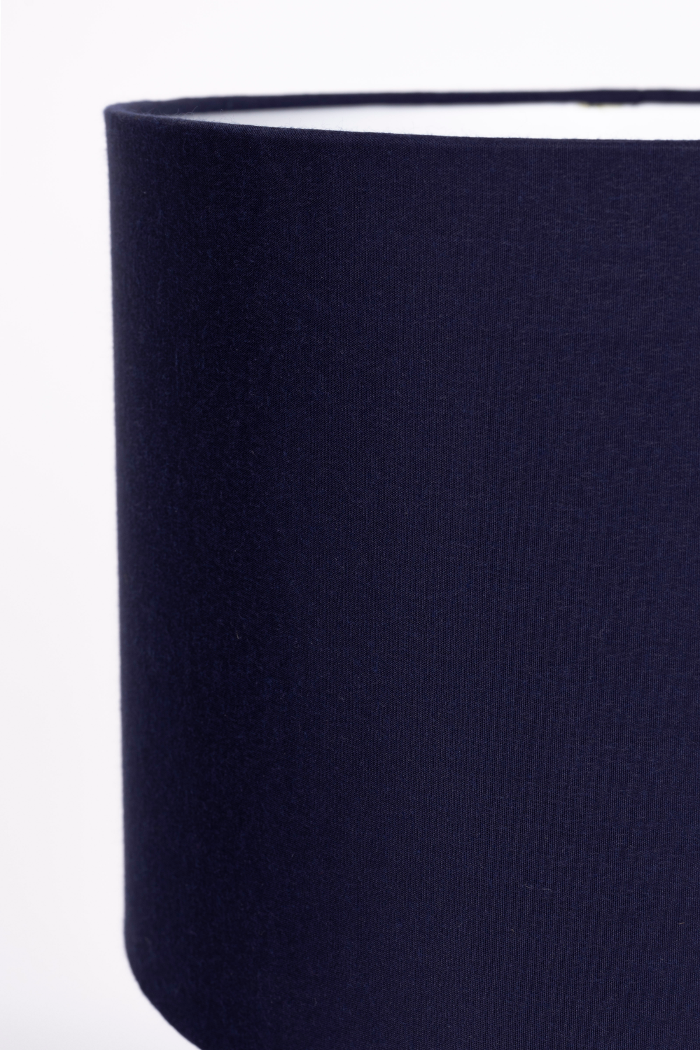 Modern Classic Table Lamp | DF Kaja | OROA.com