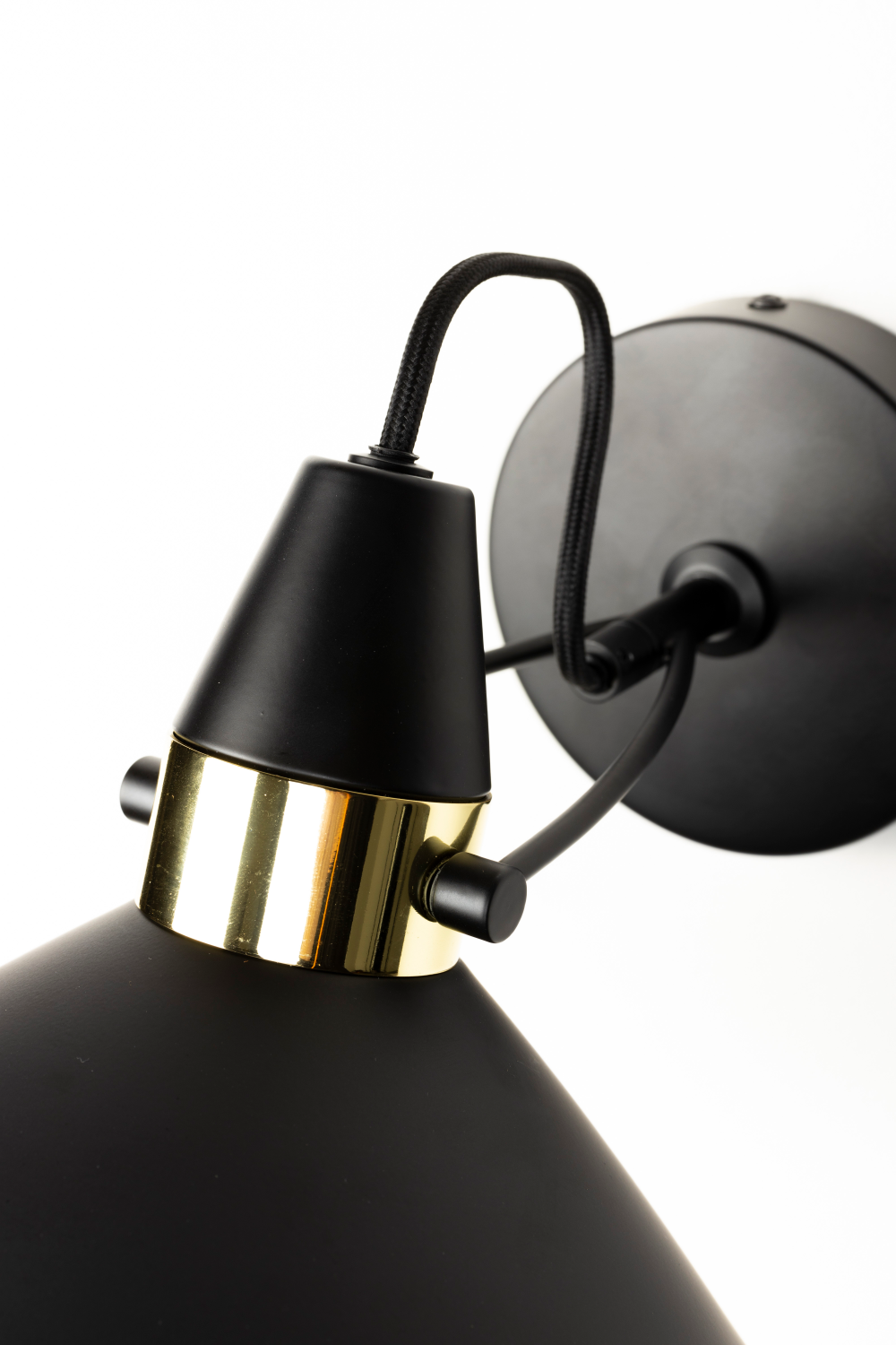 Black Iron Spot Wall Lamp | DF Jona | Oroatrade.com