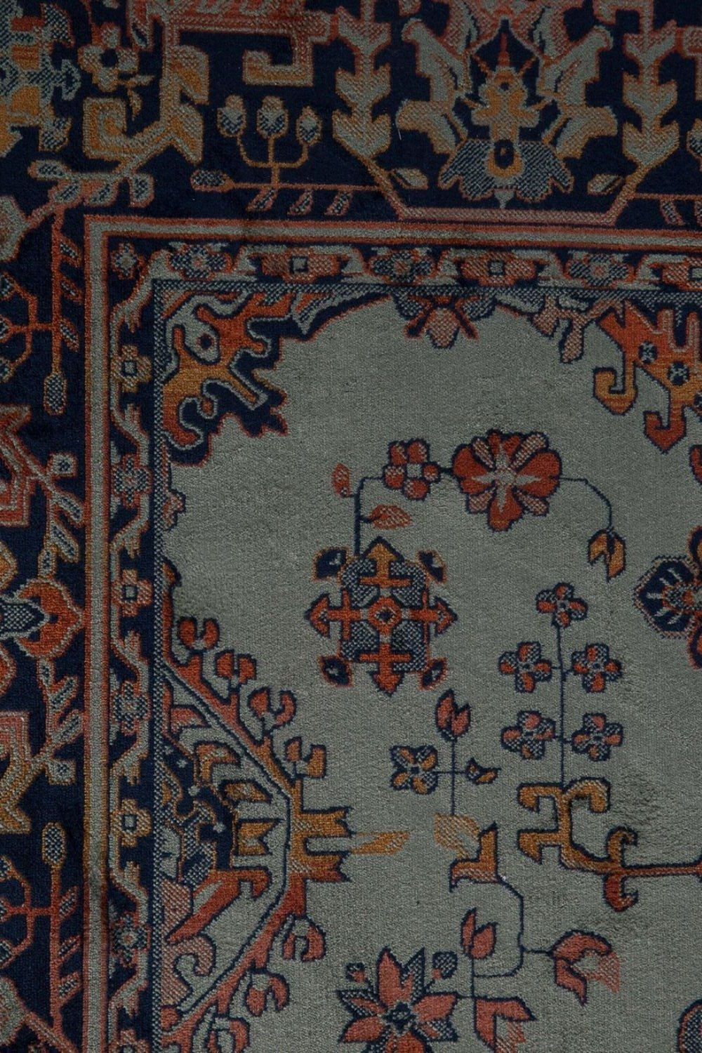 Persian Style Viscose Carpet 5' x 7'5" | DF Raz | Oroa.com