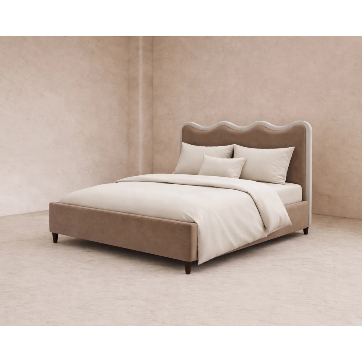 Scalloped Solid Wood Queen Bed | Oroa.com