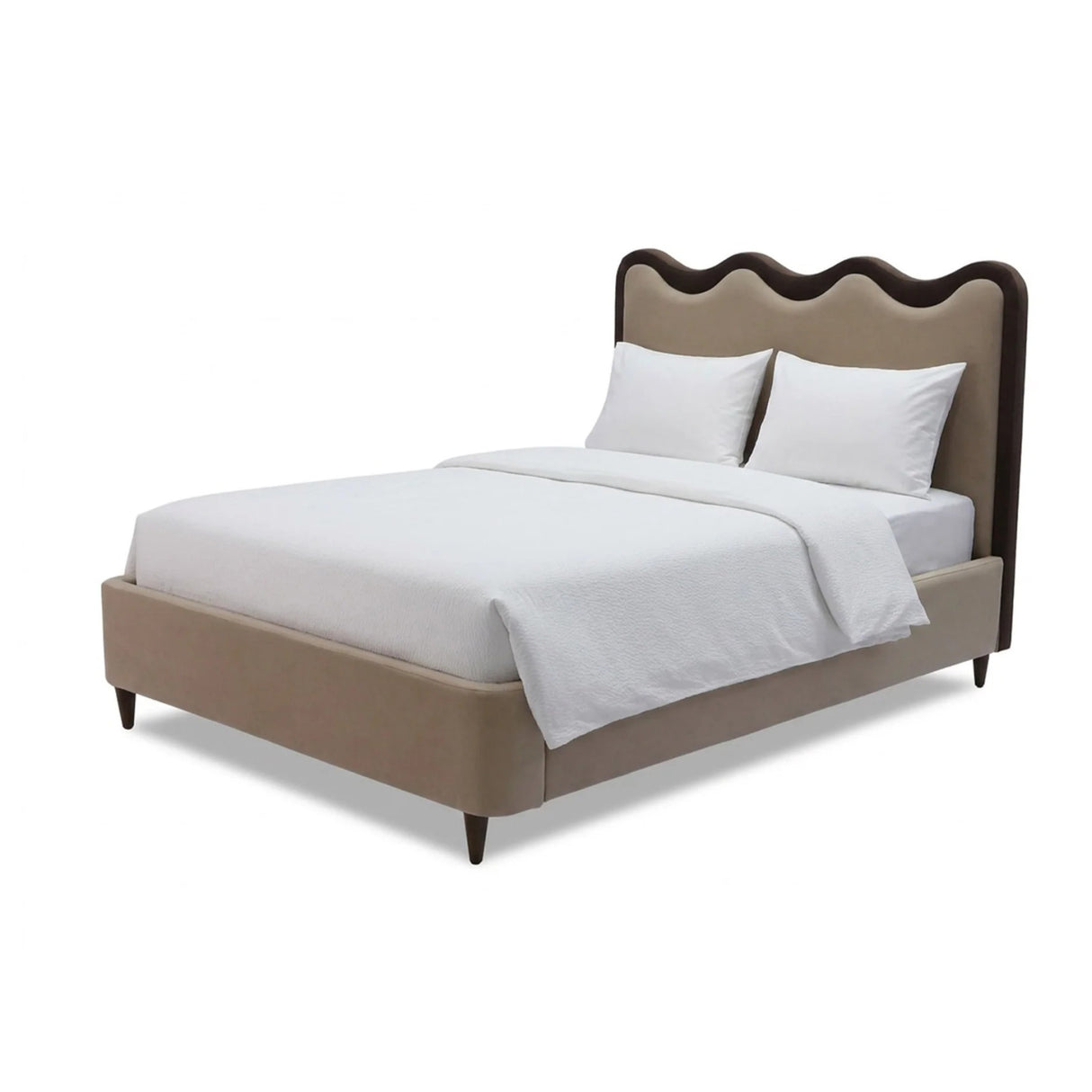 Scalloped Solid Wood Queen Bed | Oroa.com