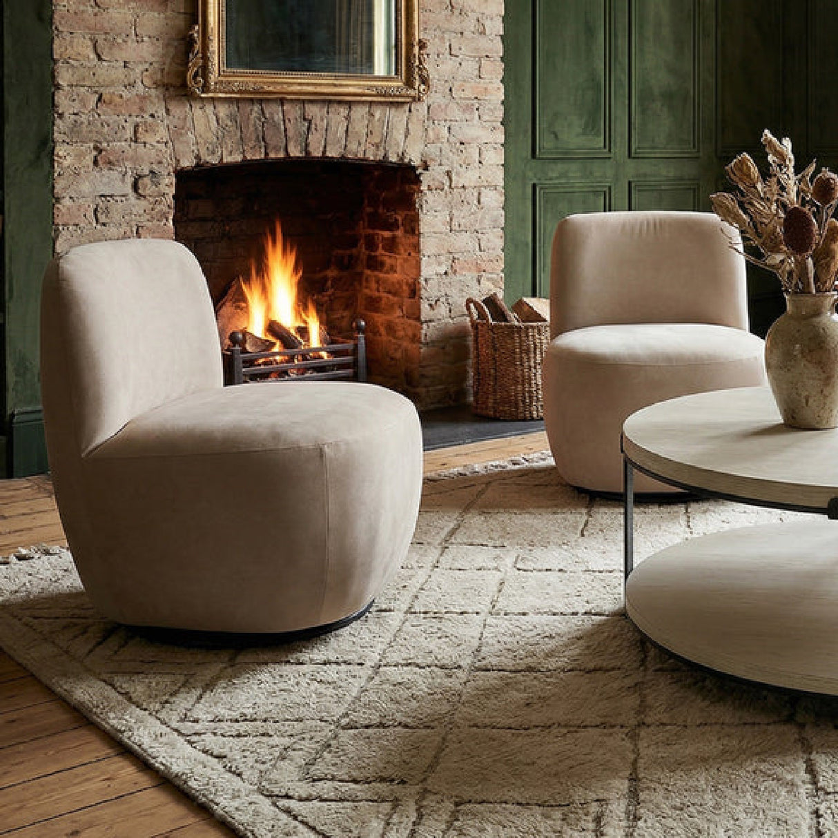 Modern Minimalist Swivel Occasonal Chair | Oroa.com
