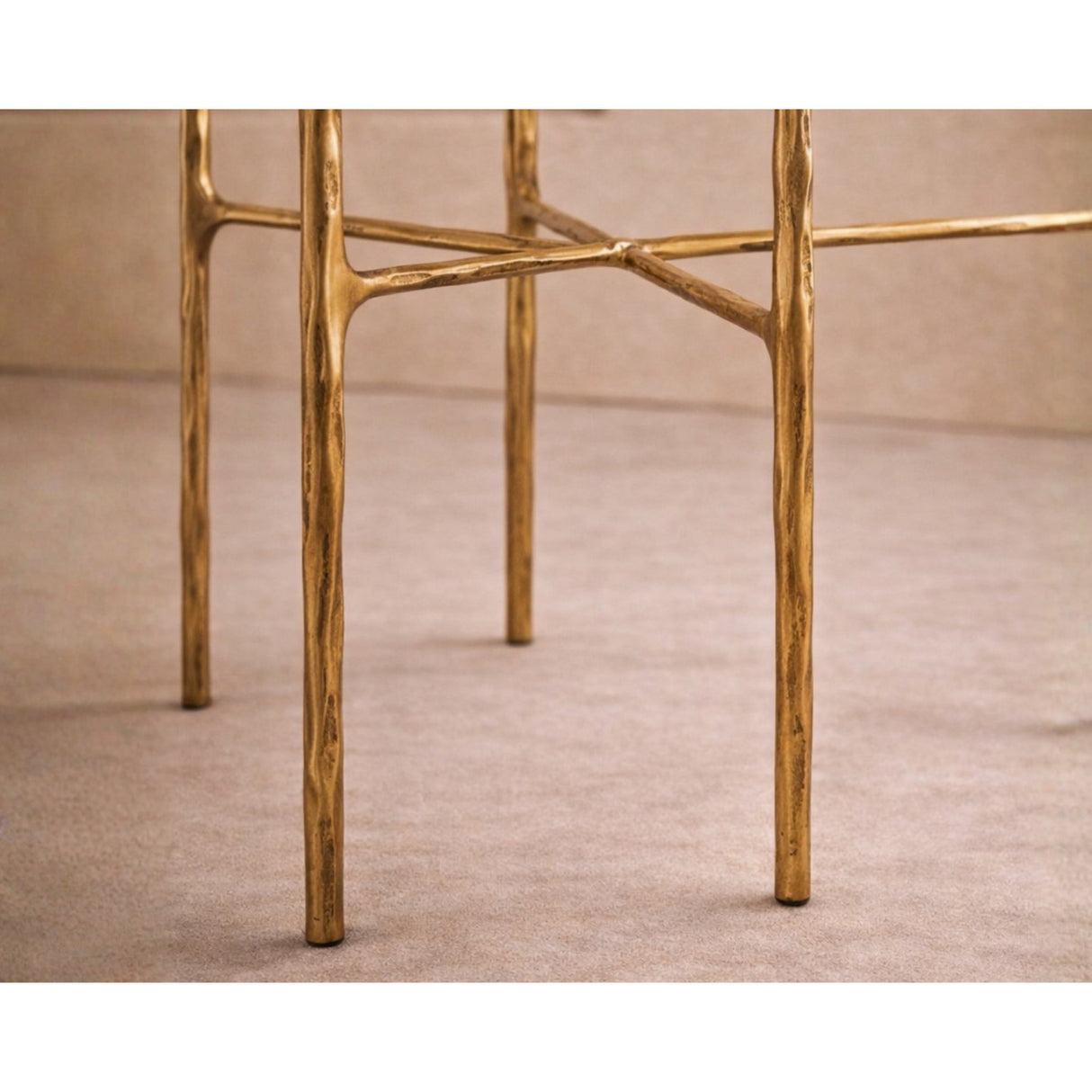 Textured Brass Round Side Table | Oroa.com