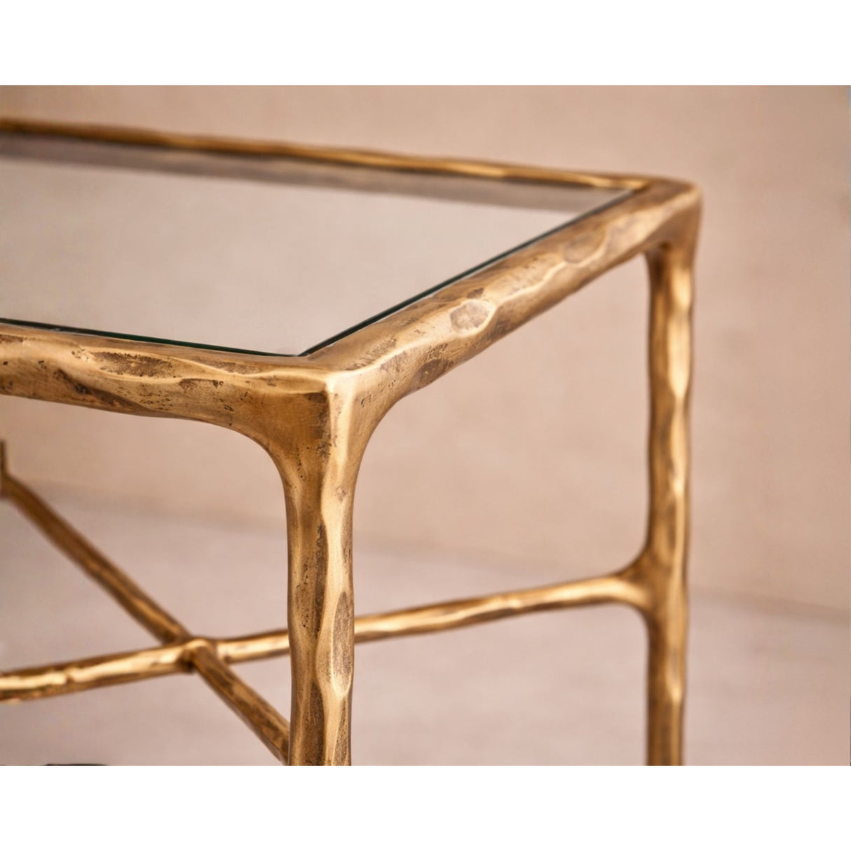 Textured Brass Round Side Table | Oroa.com