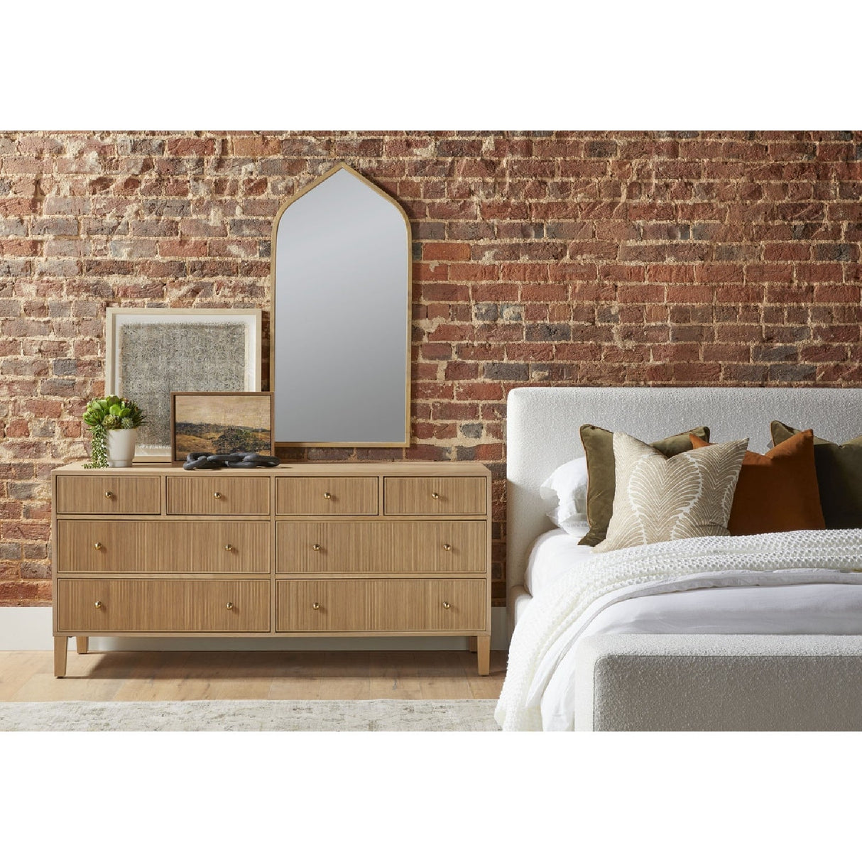 8-Drawer Oak Double Dresser | Living Essentials Highland – alternate view 17