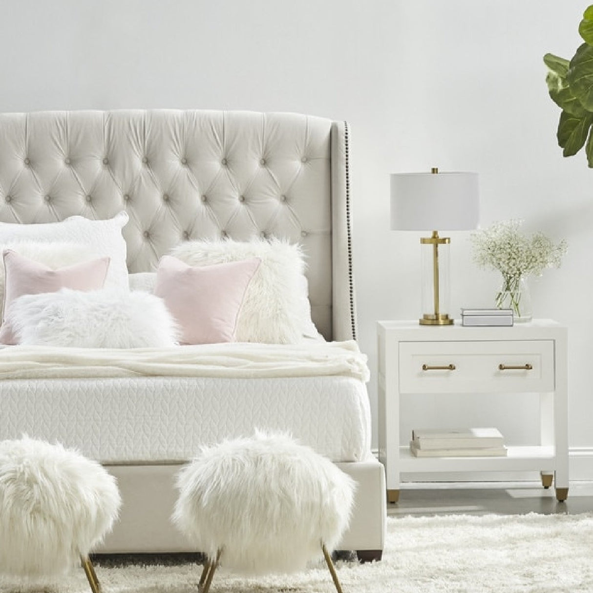 Modern European furniture - White 1-Drawer Nightstand - www.oroa.com