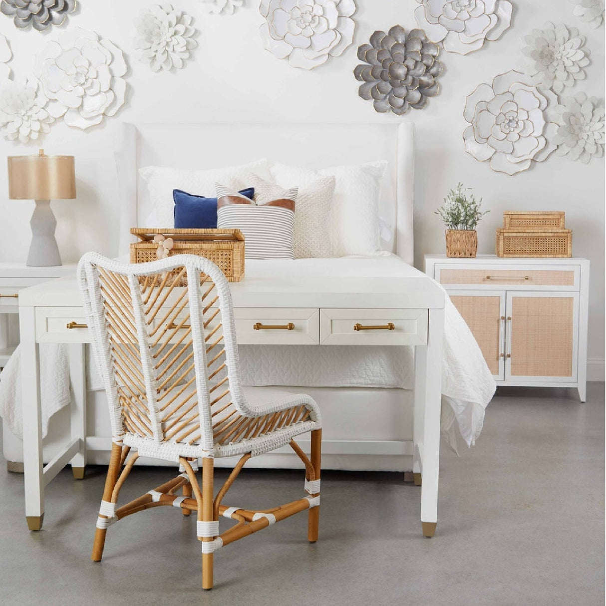 Modern European furniture - White Wooden 3-Drawer Desk - www.oroa.com