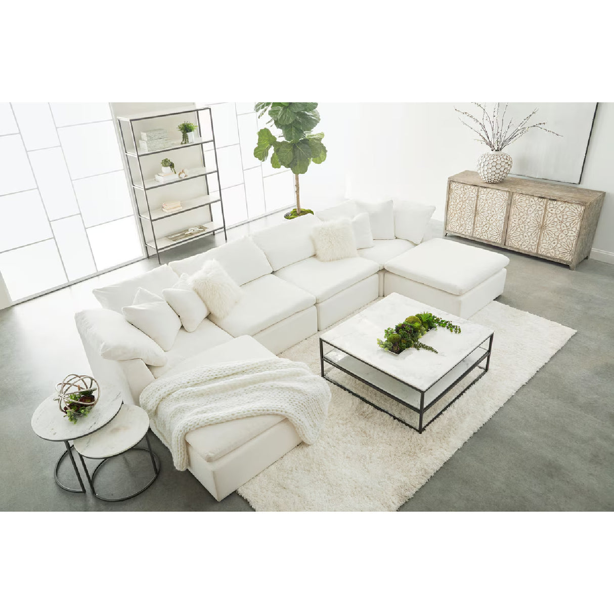 Modern European furniture - Cushioned Modular Sofa Chair - www.oroa.com