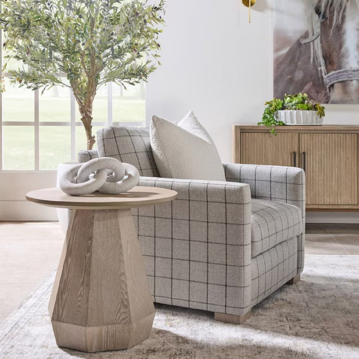 Slim-Armed Sofa Chair | Living Essentials Clara – alternate view 10