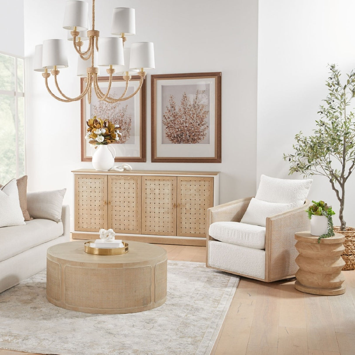 Curved Oak Swivel Club Chair | Oroa.com
