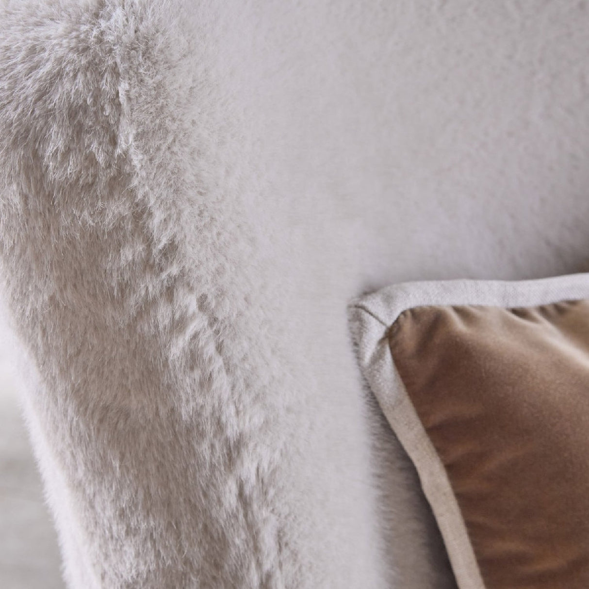 Modern European furniture - Cream Cushioned Lounge Chair - www.oroa.com