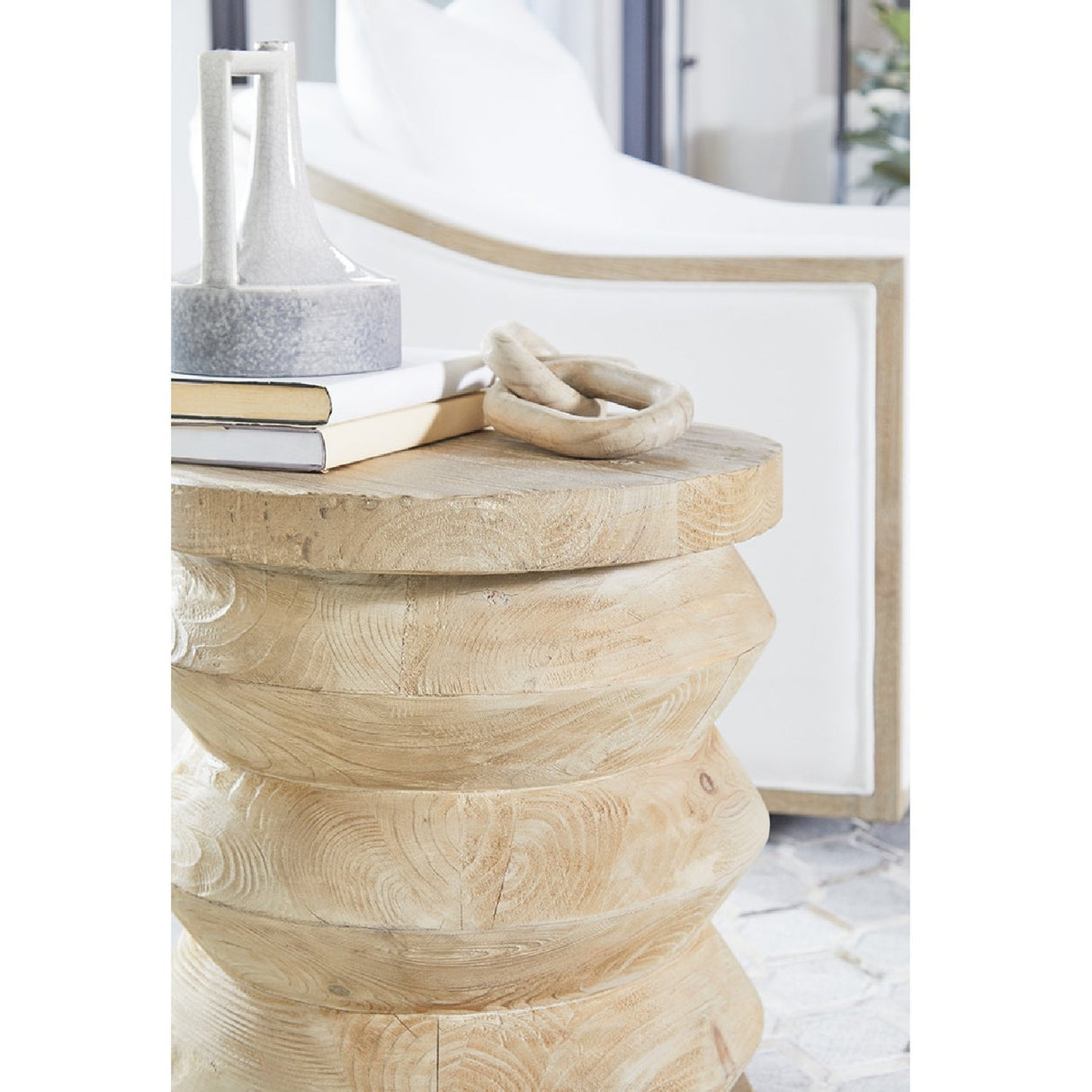 Cushioned Oak Swivel Club Chair | Living Essentials Paxton – alternate view 15