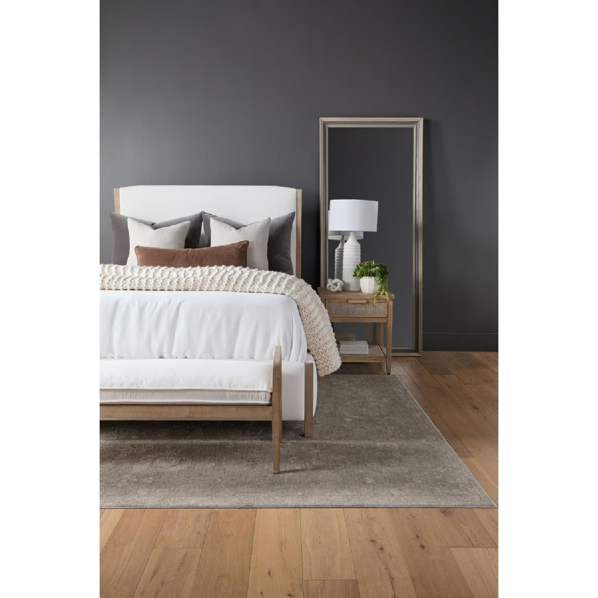 Cushioned Gray Oak Bench | Living Essentials Leone – alternate view 12