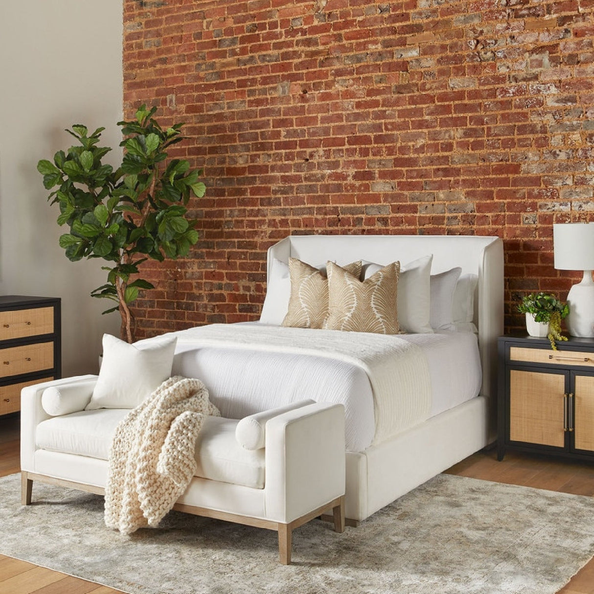 Modern European furniture - White Upholstered Bench - www.oroa.com