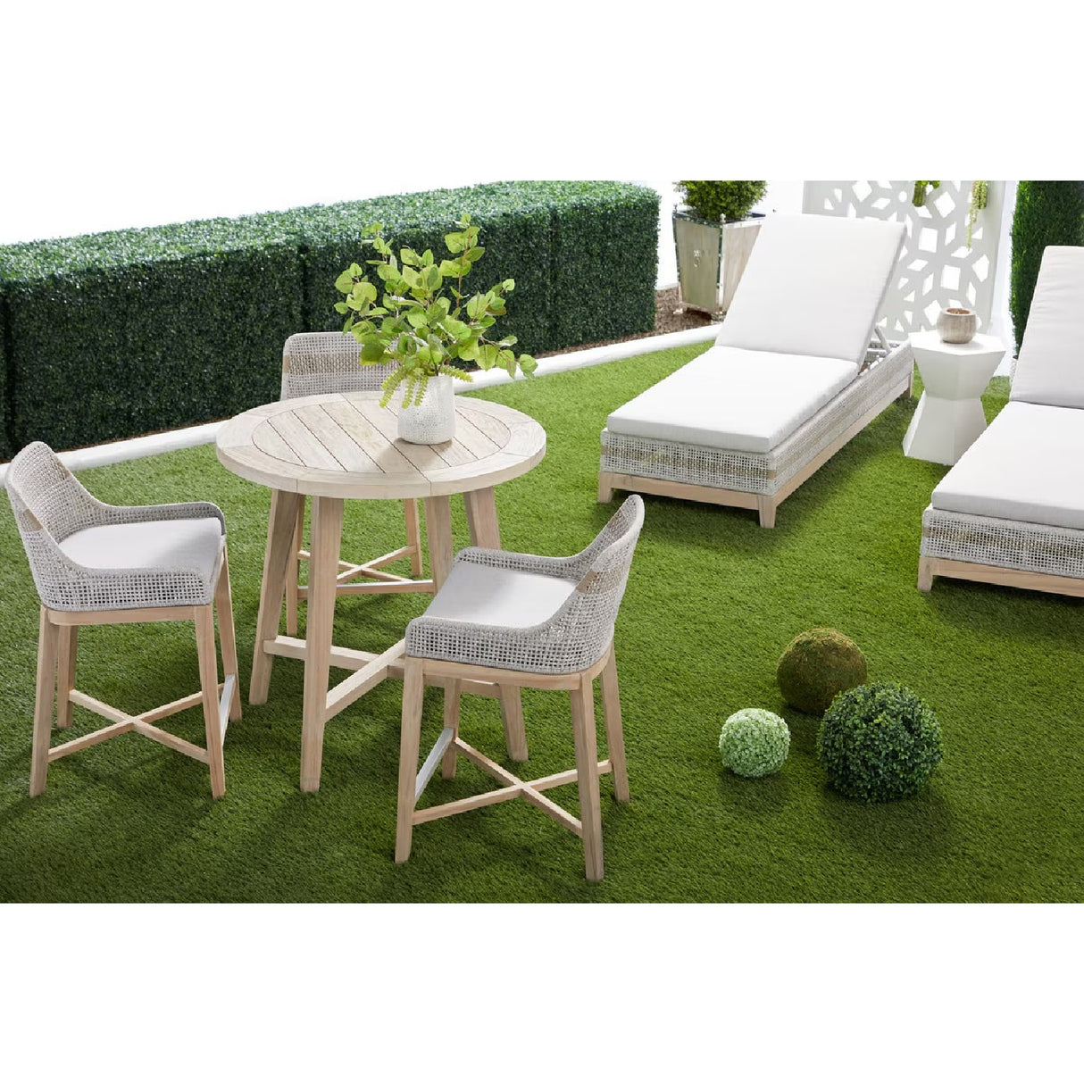 Taupe Stripes Outdoor Chaise Lounge | Oroa.com