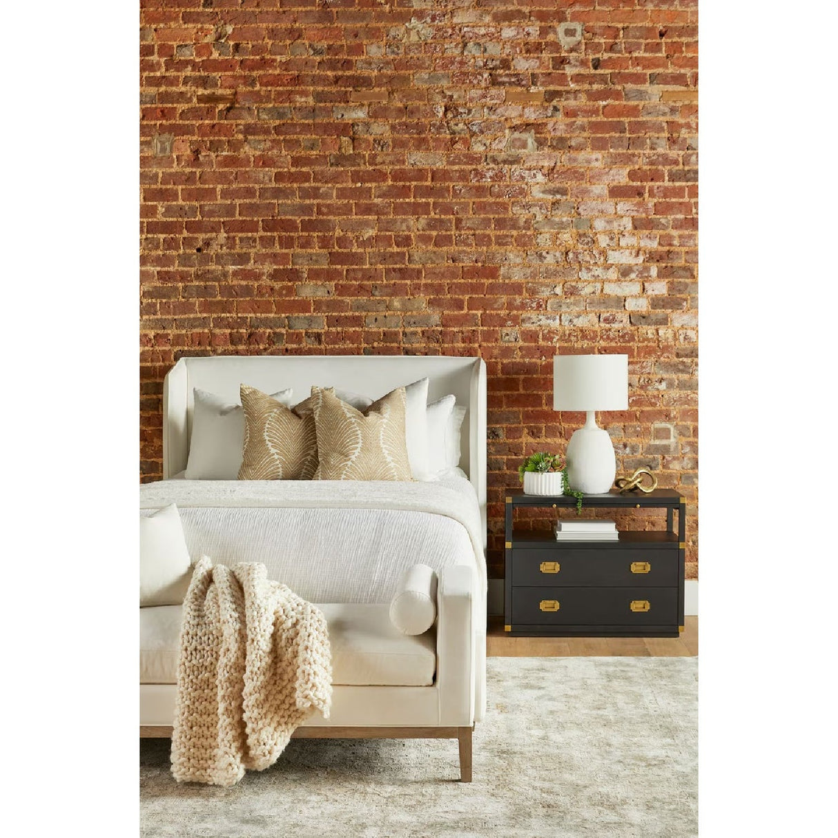 Modern European furniture - White Upholstered Queen Bed - www.oroa.com