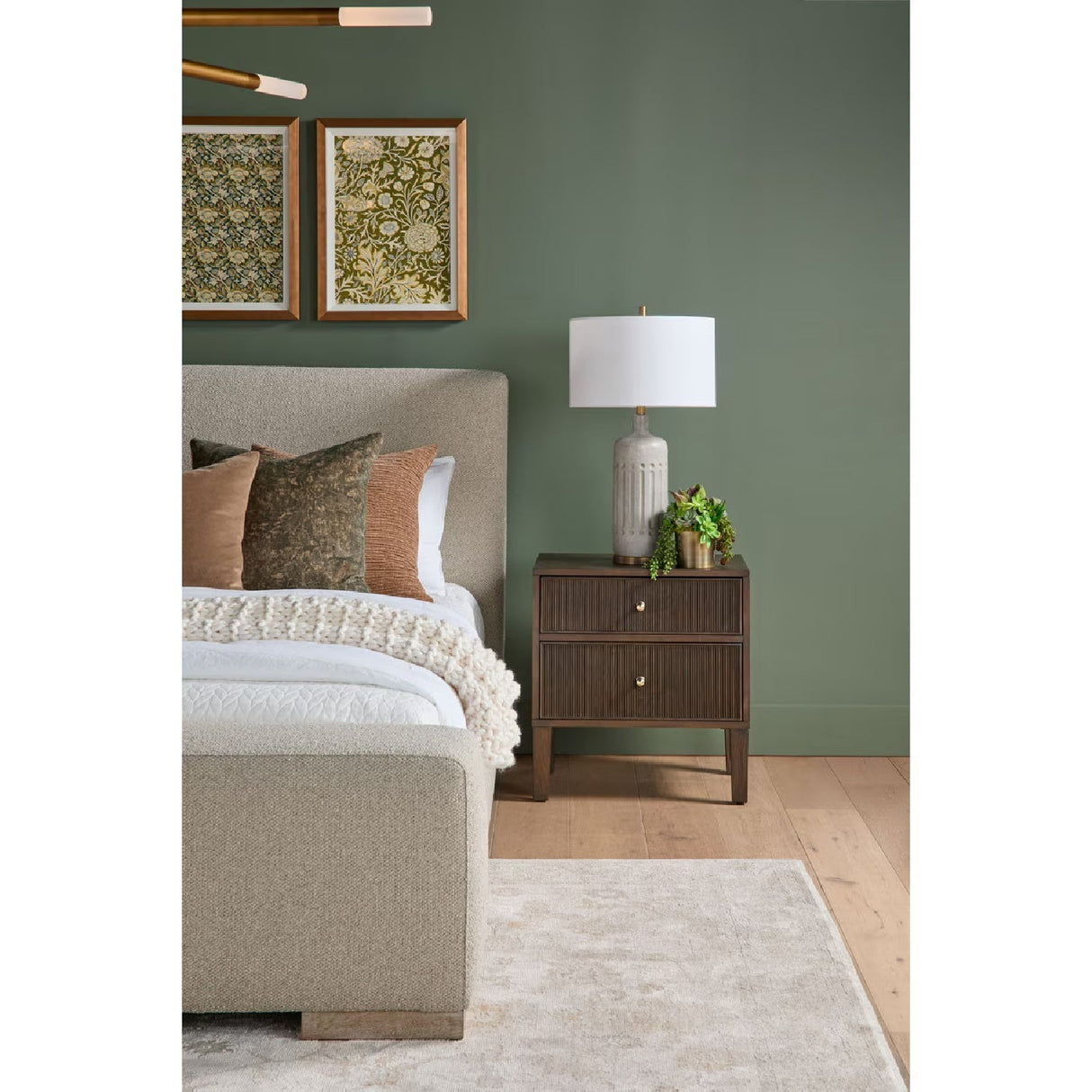Modern European furniture - Minimalist Upholstered Bed - www.oroa.com