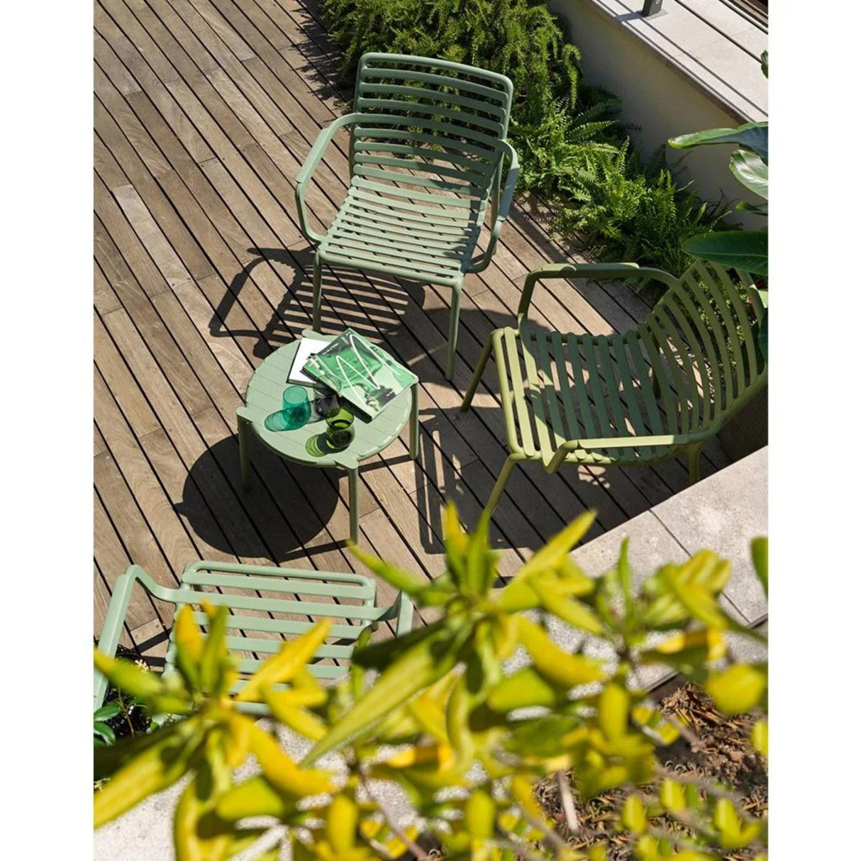 Slatted Round Outdoor Coffee Table – Doga – outdoor alternate view 23