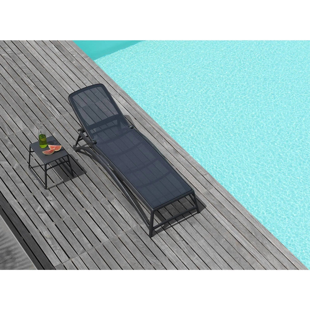 Outdoor Side Table with Tray | Nardi Pop |OROA.com