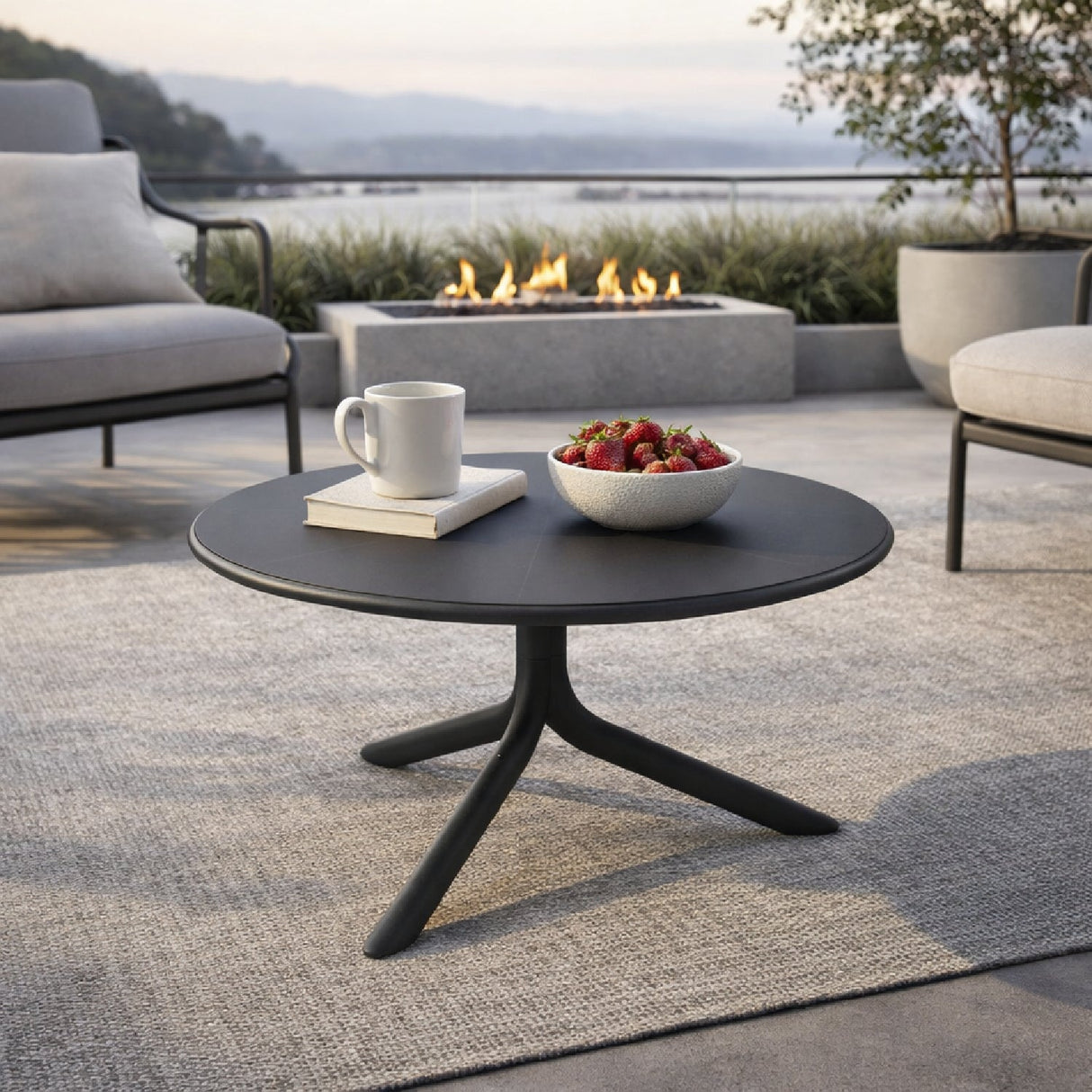 Outdoor Round Coffee Table – Spritz – outdoor alternate view 5