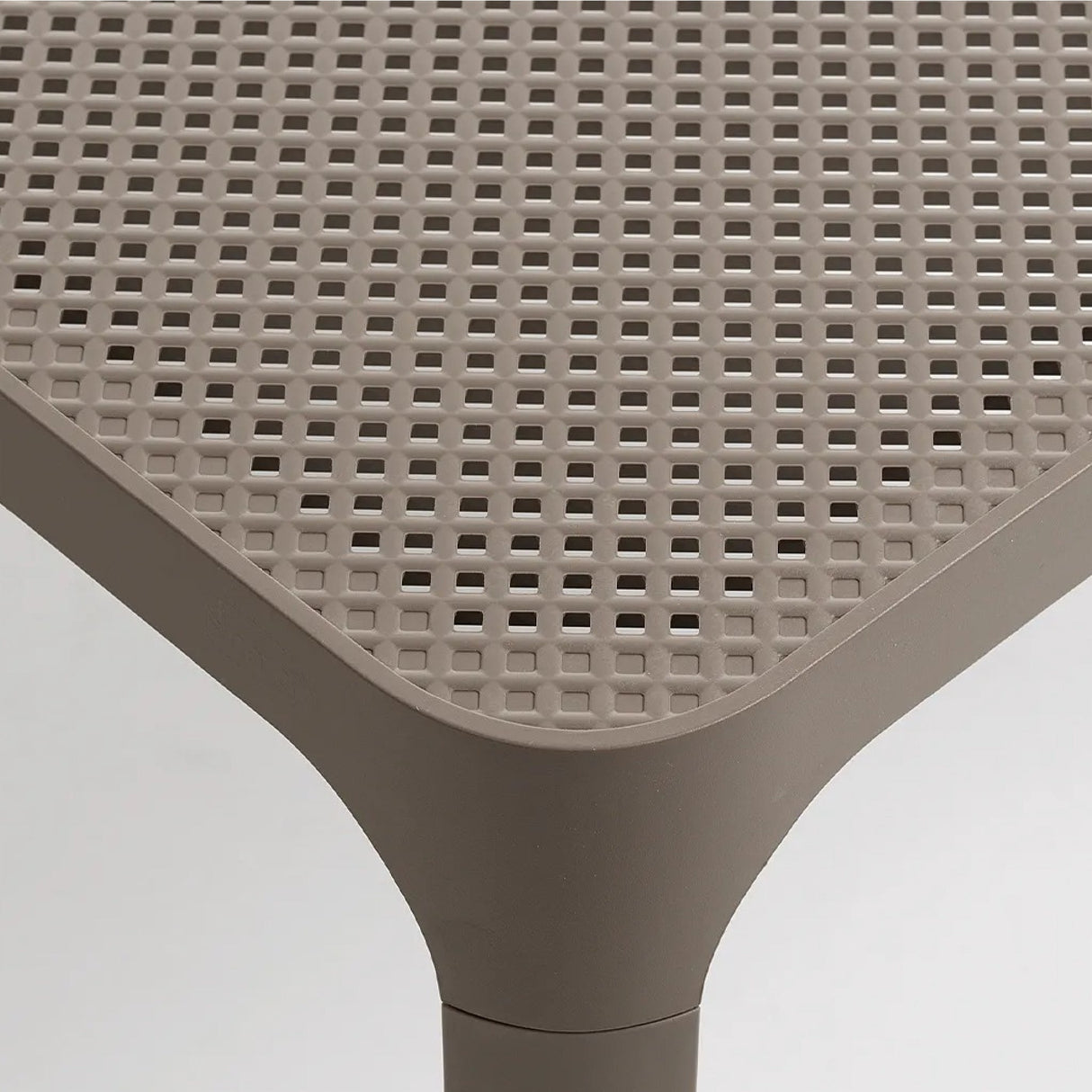 Outdoor Perforated Rectangular Coffee Table – Net – outdoor alternate view 13