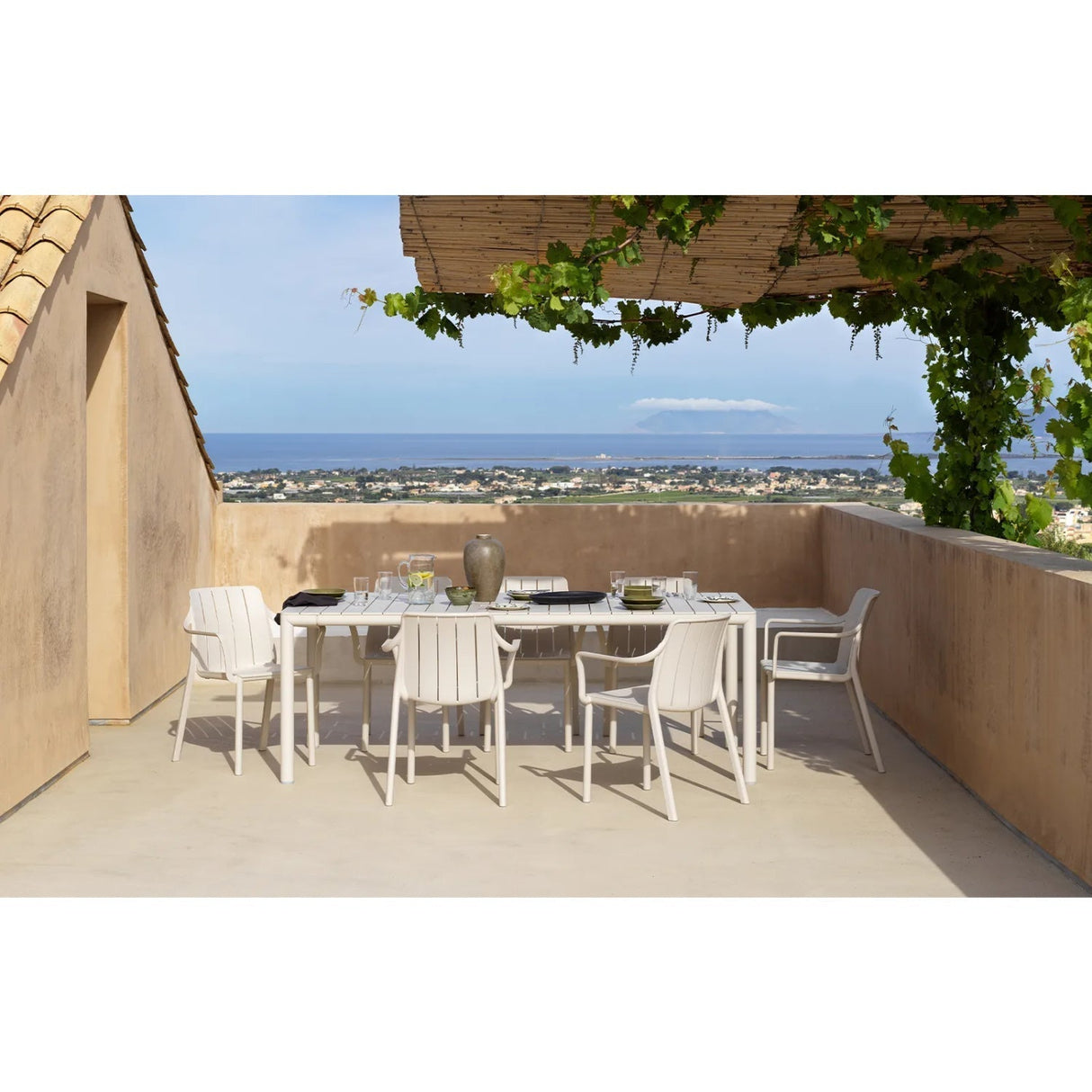 Slatted Outdoor Monobloc Armchair | Nardi Tiberina | OROA.com