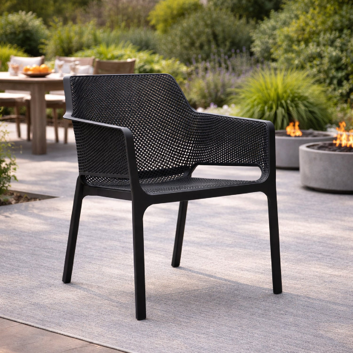 Outdoor Perforated Cushioned Armchair – Net Relax – outdoor rear view