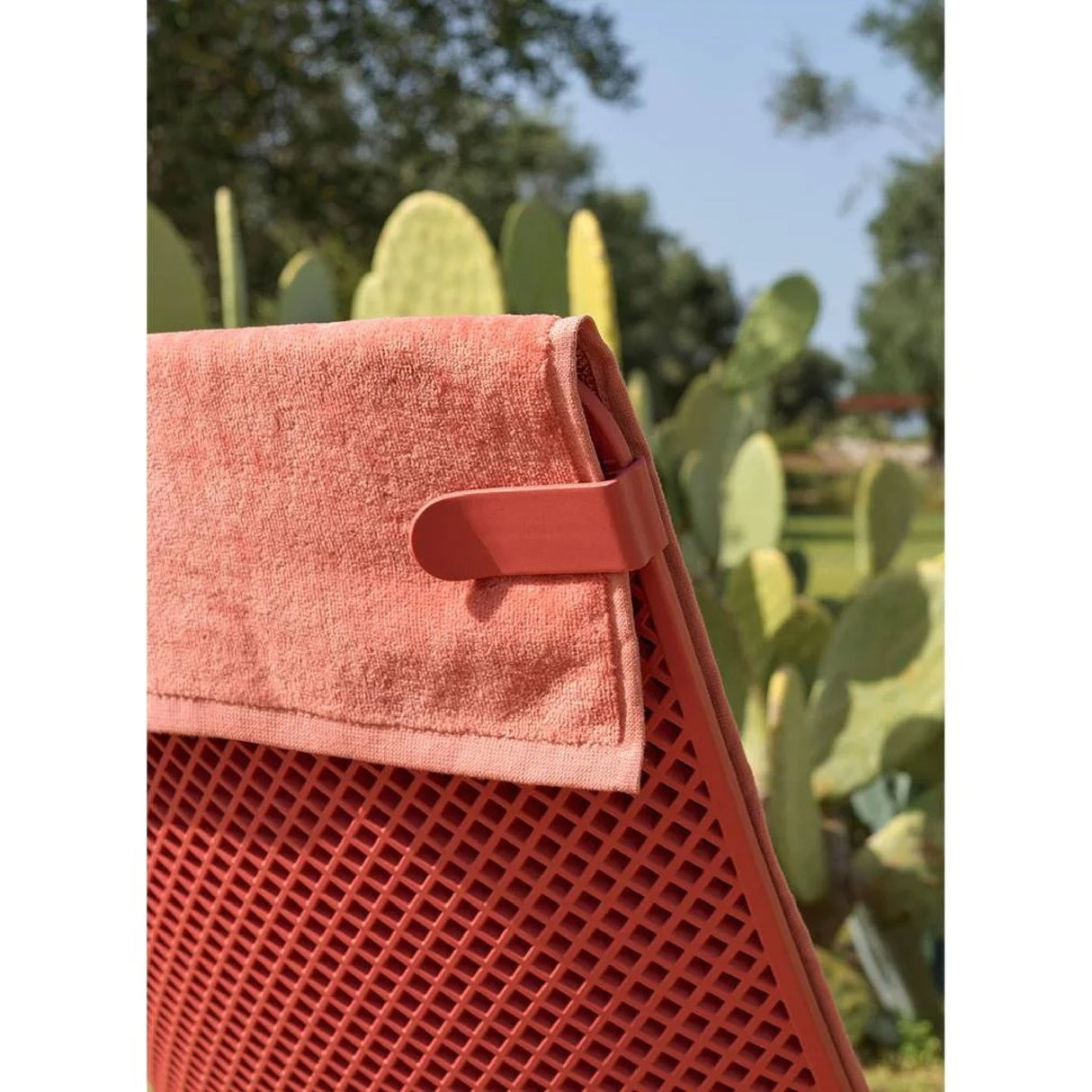 Perforated Outdoor Lounge Chair – Net Lounge – outdoor alternate view 27