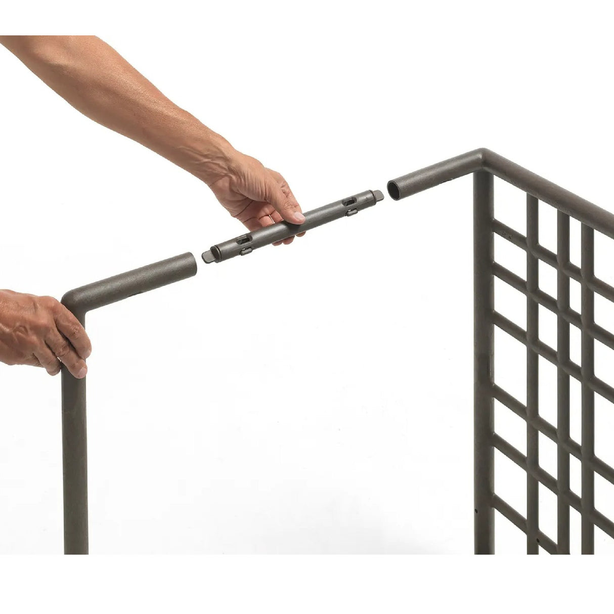 Regenerated Fiberglass Outdoor Wall Partition – Sipario – outdoor alternate view 10