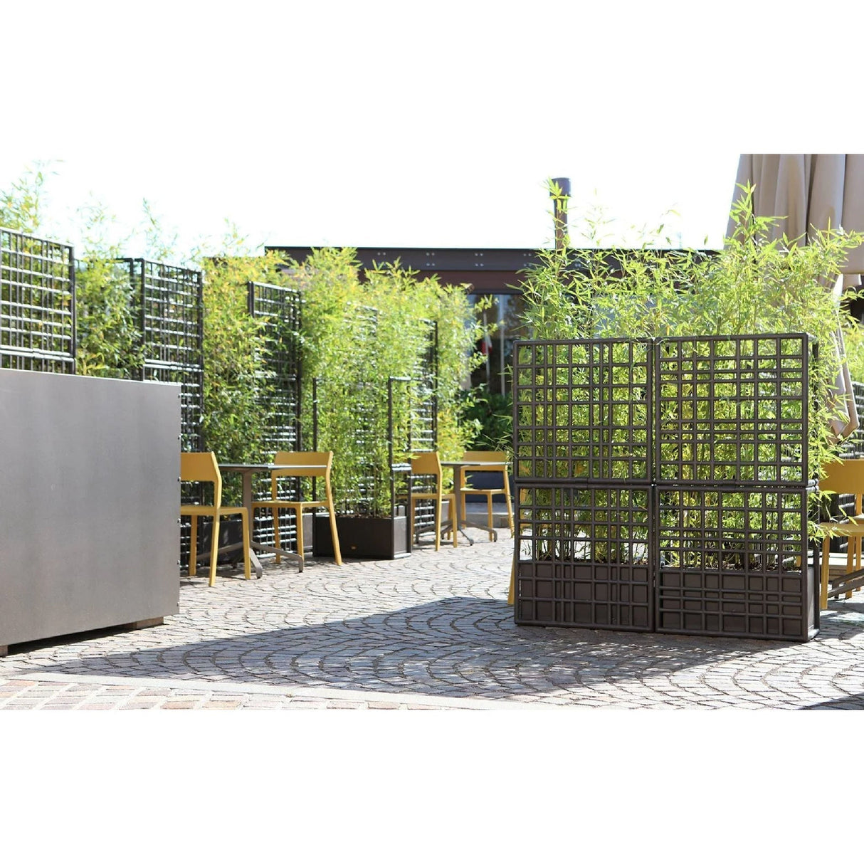 Regenerated Fiberglass Outdoor Wall Partition – Sipario – outdoor alternate view 21