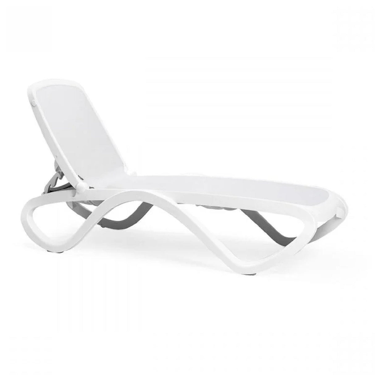 Fabric Adjustable Outdoor Chaise Lounge | Nardi Omega | OROA.com