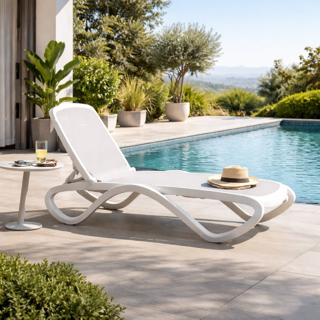 Fabric Adjustable Outdoor Chaise Lounge | Nardi Omega | OROA.com