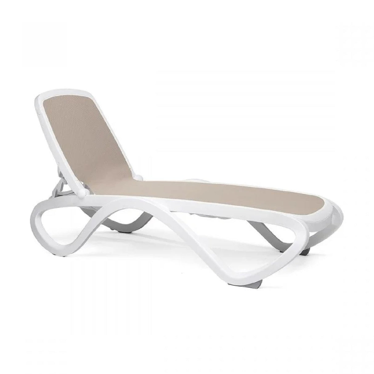 Fabric Adjustable Outdoor Chaise Lounge | Nardi Omega | OROA.com