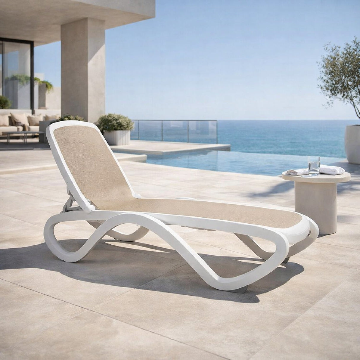 Fabric Adjustable Outdoor Chaise Lounge | Nardi Omega | OROA.com