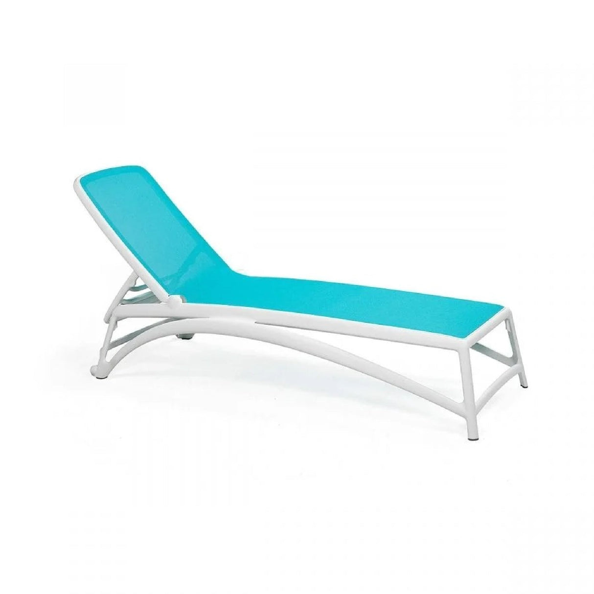Fiberglass Frame Outdoor Chaise Lounge – Atlantico – outdoor front view