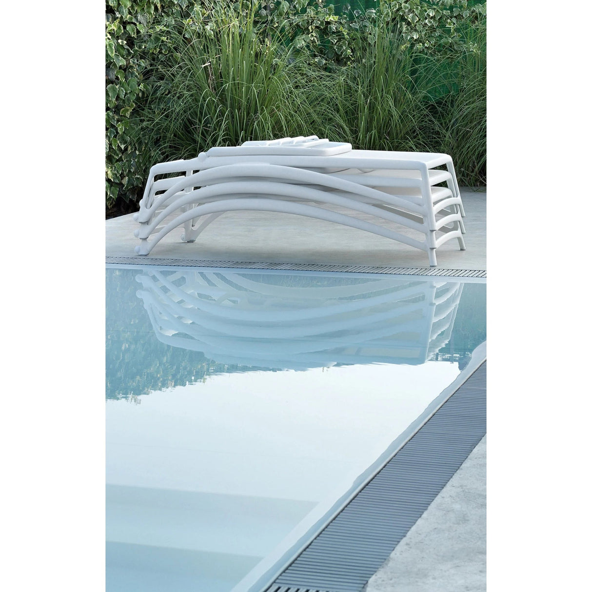 Fiberglass Frame Outdoor Chaise Lounge – Atlantico – outdoor alternate view 29