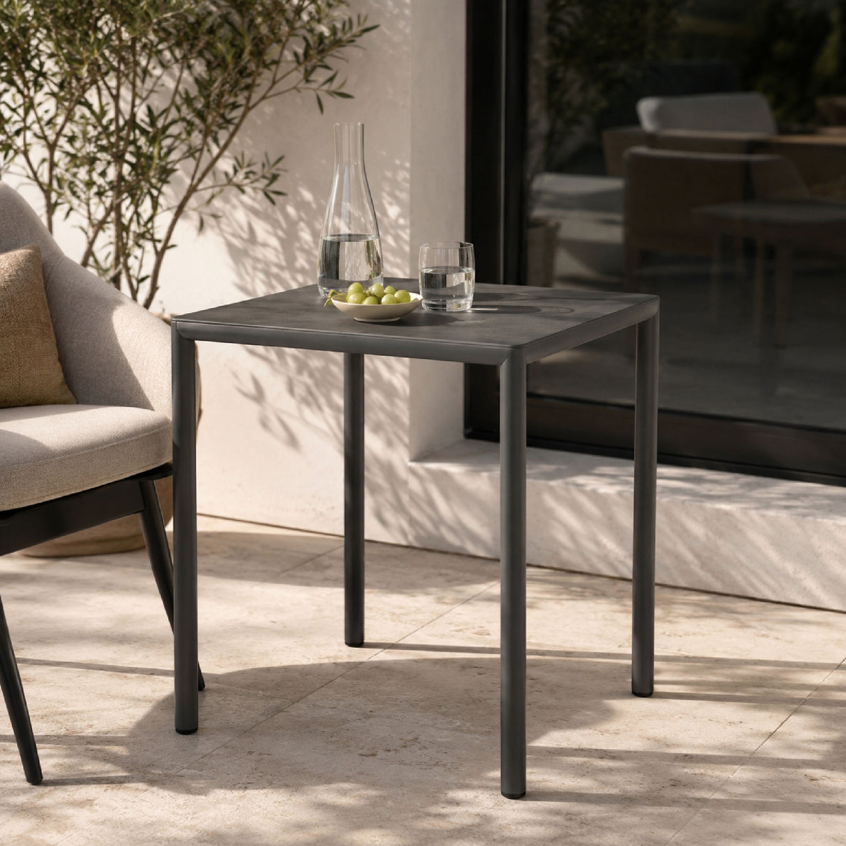 Aluminum Adjustable Outdoor Dining Table – Piave – outdoor rear view