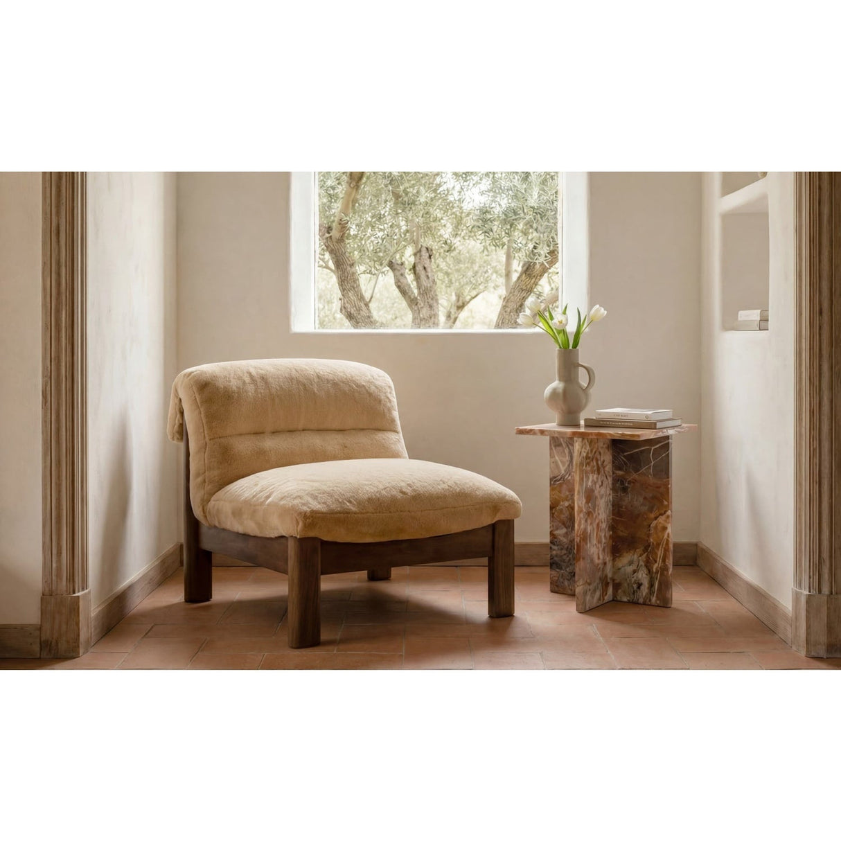 Modern or European furniture - Tufted Lounge Chair - www.oroa.com