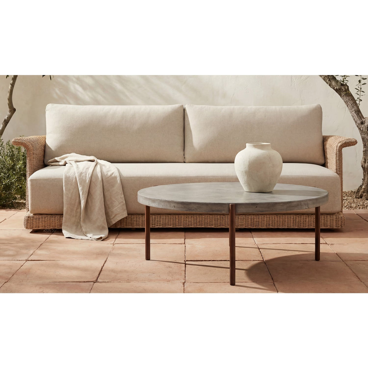 Modern European furniture - Modern Indoor/Outdoor Coffee Table - www.oroa.com